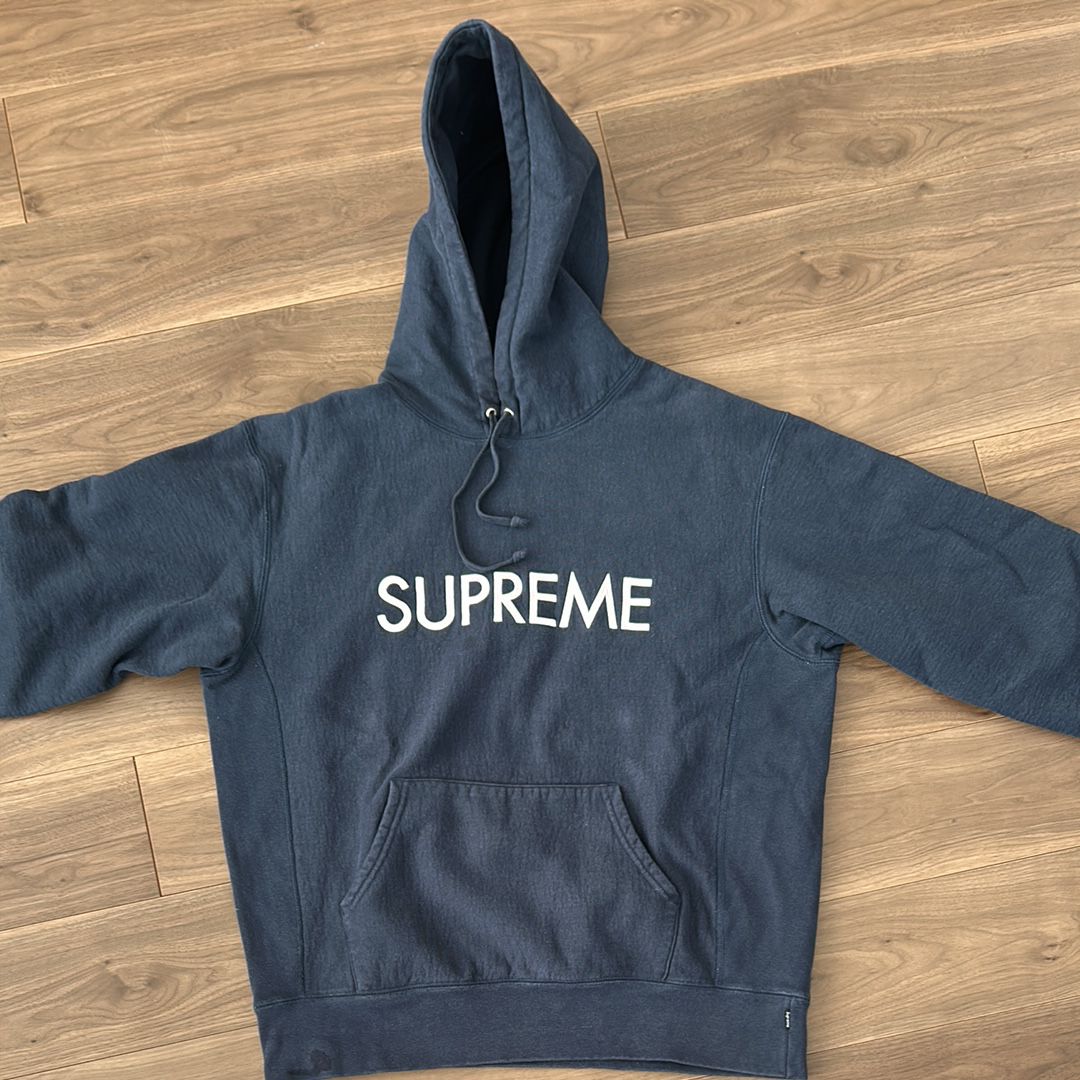 Supreme Capital Hooded Sweatshirt "Navy"