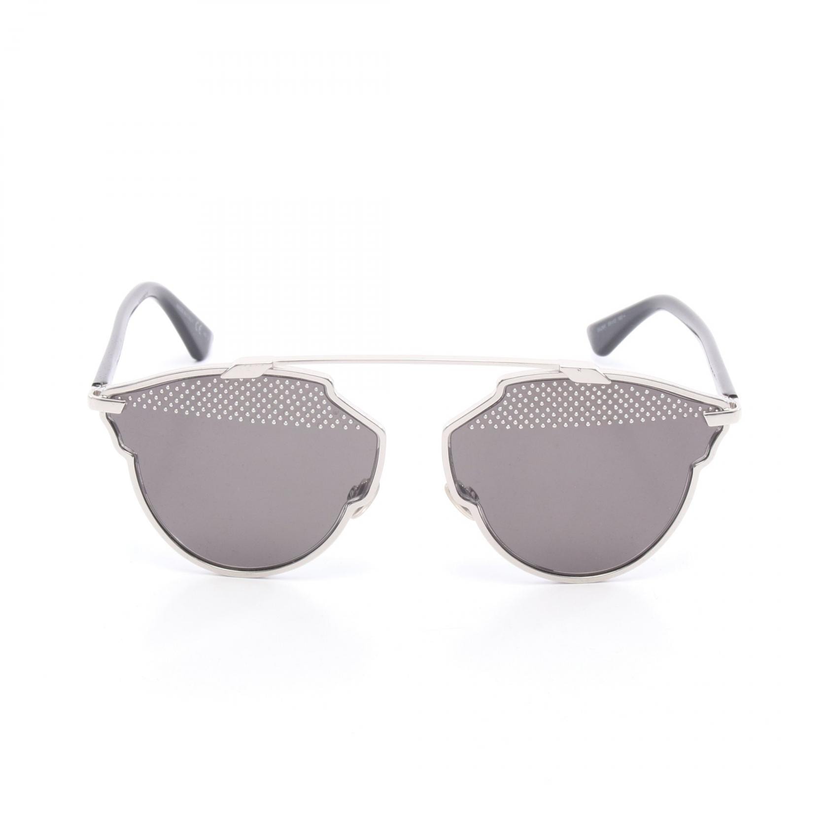 ディオール Dior SoReal S サングラス 衣料品 メタル / プラスチック レディース シルバー系 / ブラック系 DIORSOREAL84JNR 【中古】