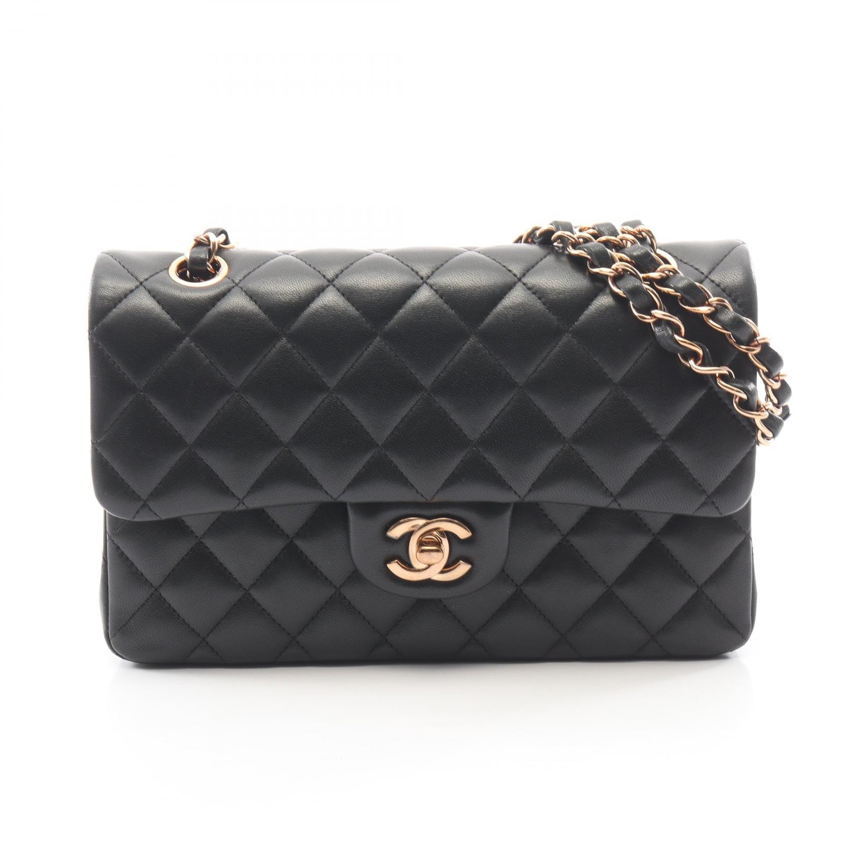 シャネル CHANEL マトラッセ Wフラップ ショルダーバッグ バッグ ラムスキン(羊革) レディース ブラック系 【中古】