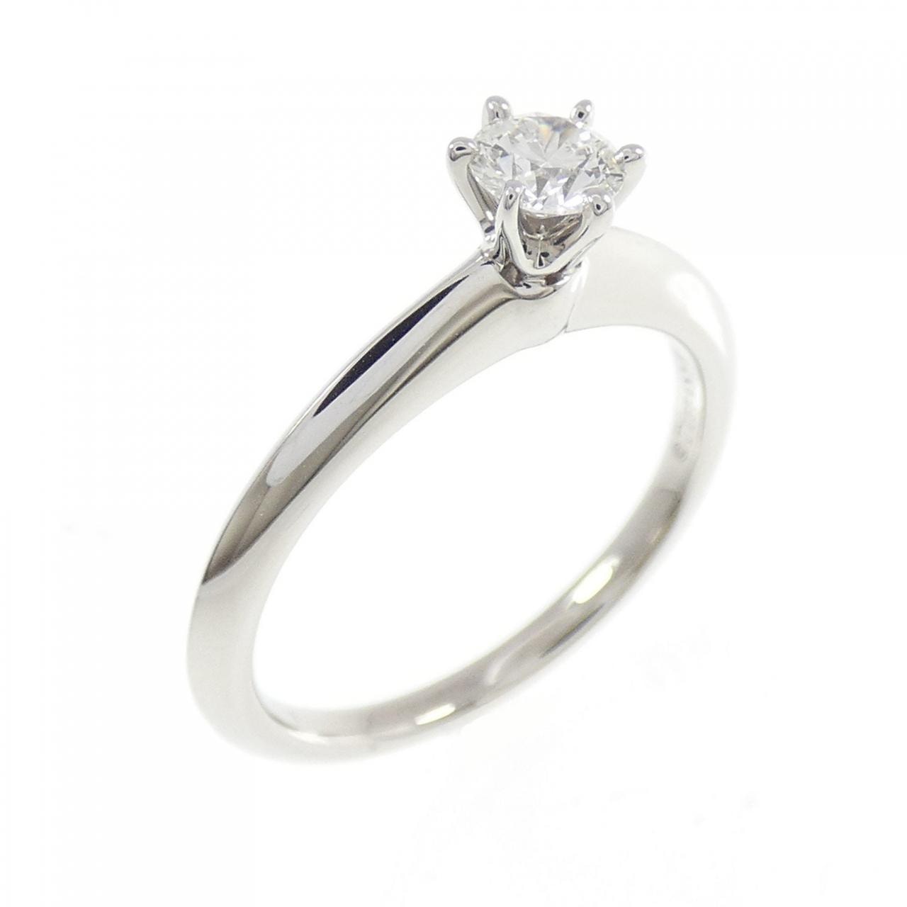 ティファニー クラシックソリティア リング 0.22CT G VS1 3EXT