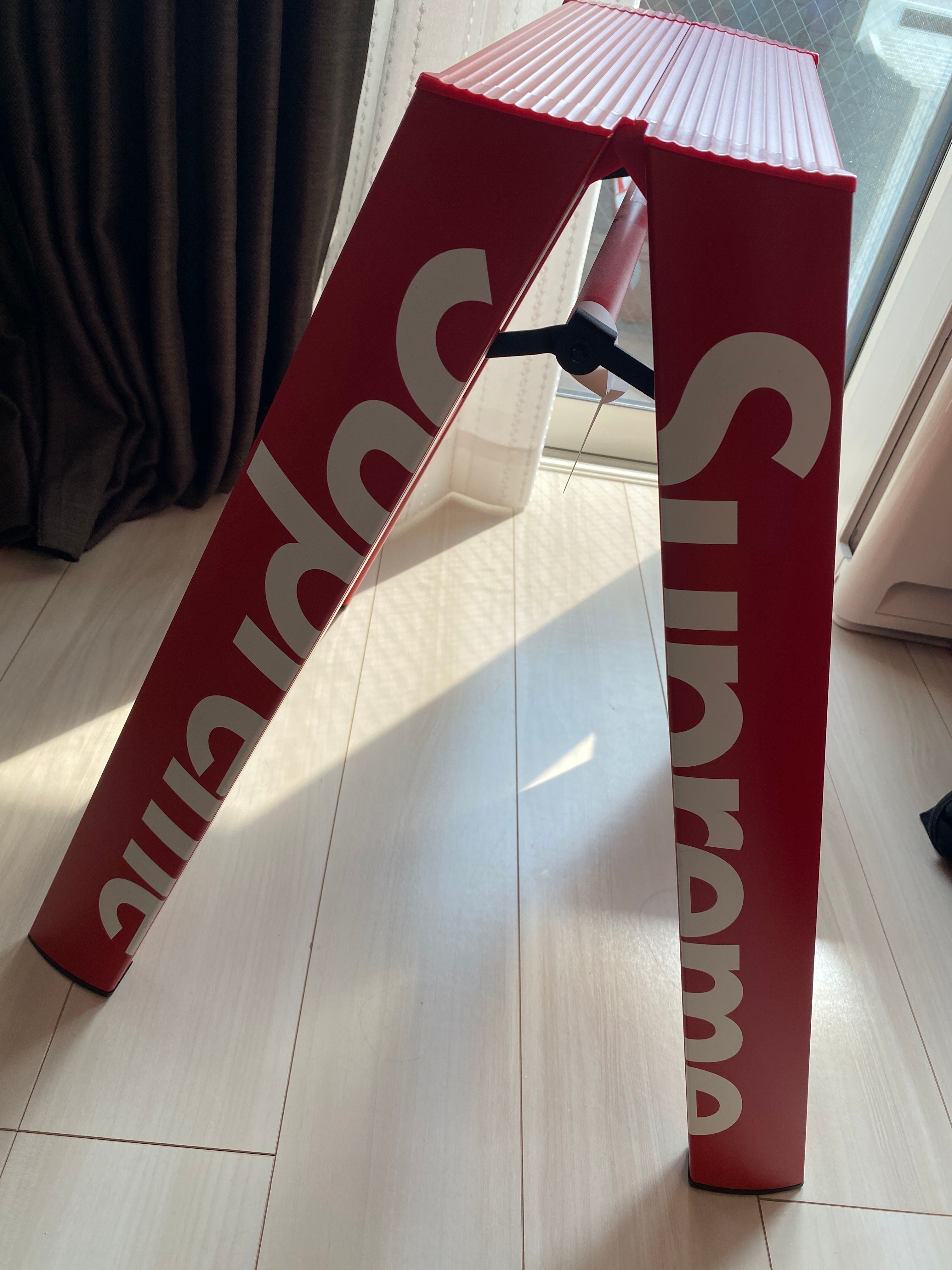 Supreme Lucano® Step Ladder 