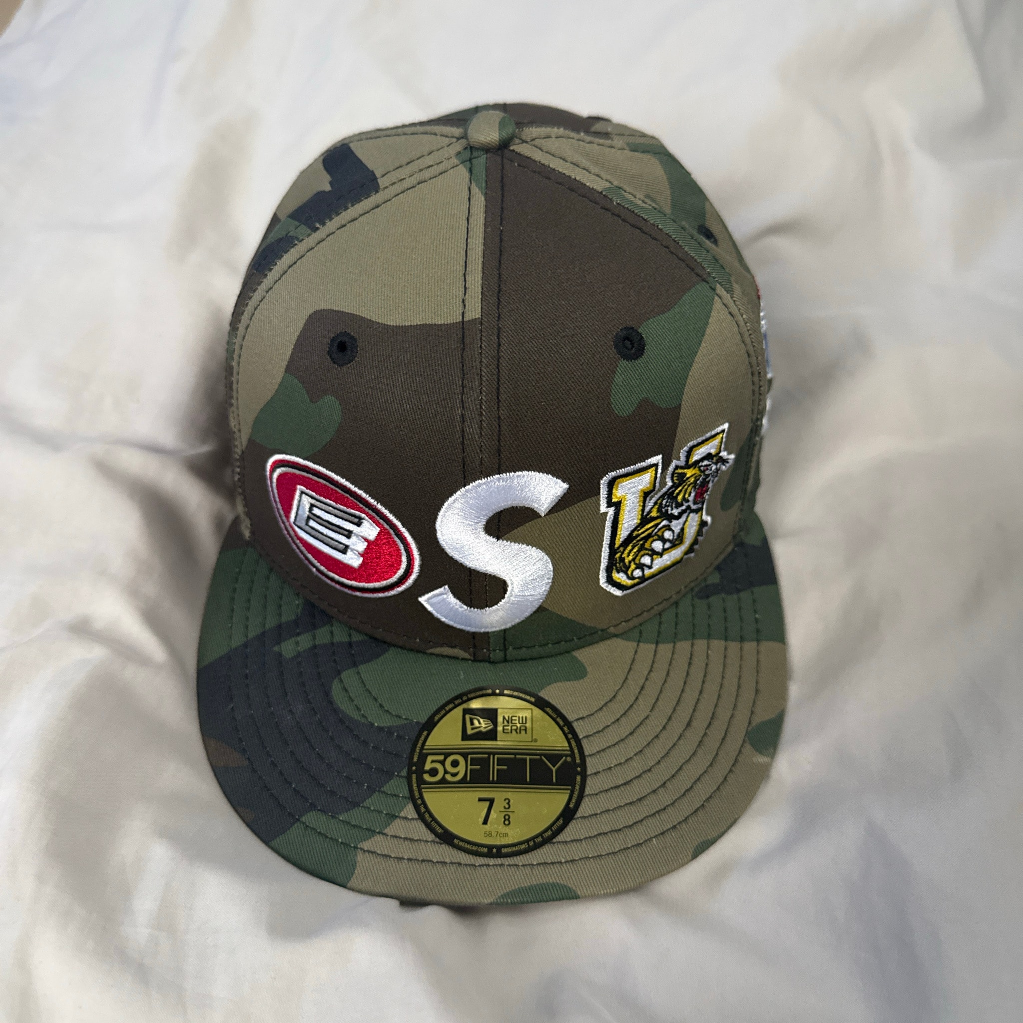 Supreme Mascots S Logo New Era "Woodland Camo"