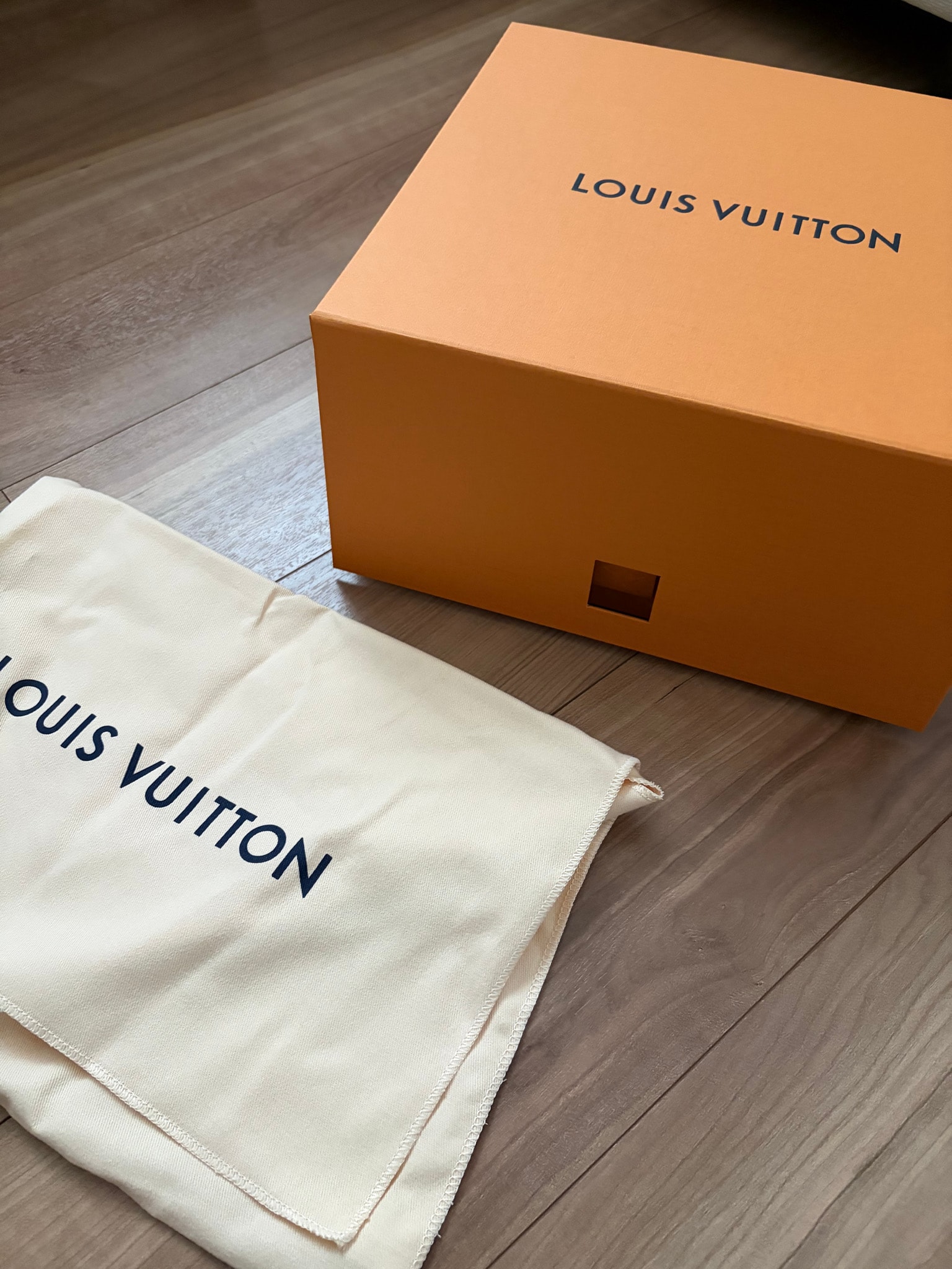 Louis Vuitton My LV Paris Cap "Noir"