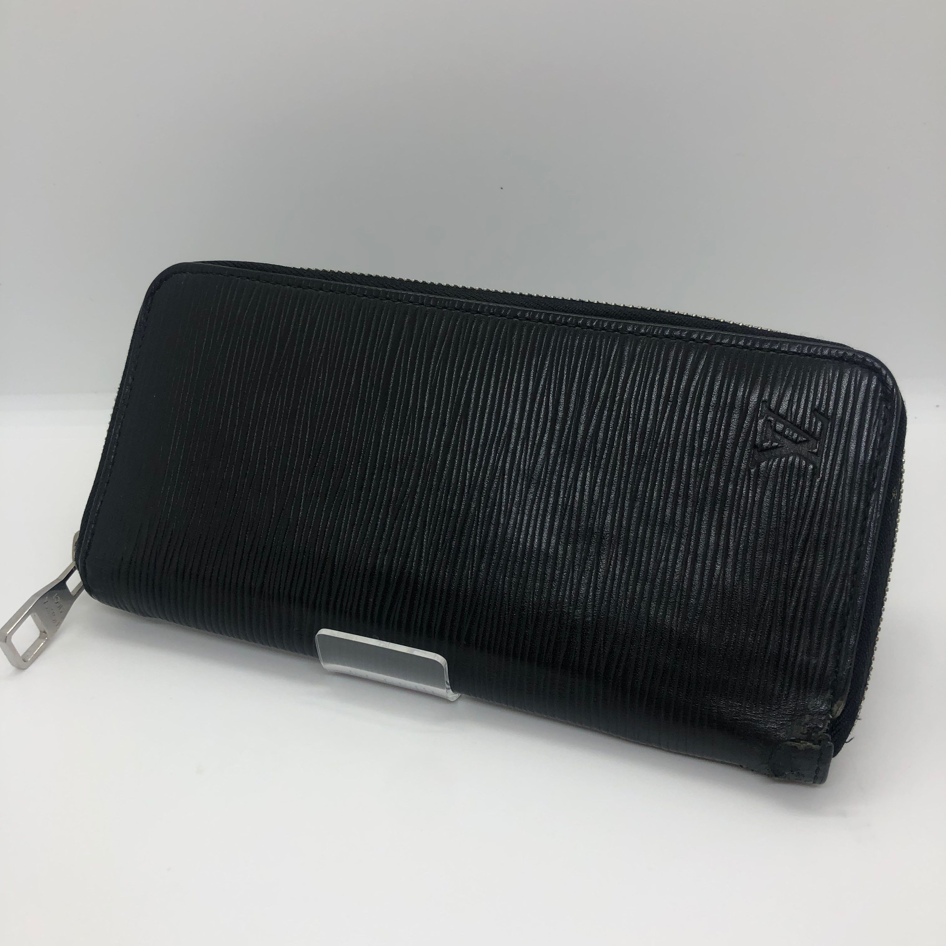 Louis Vuitton Zippy Wallet Vertical Epi