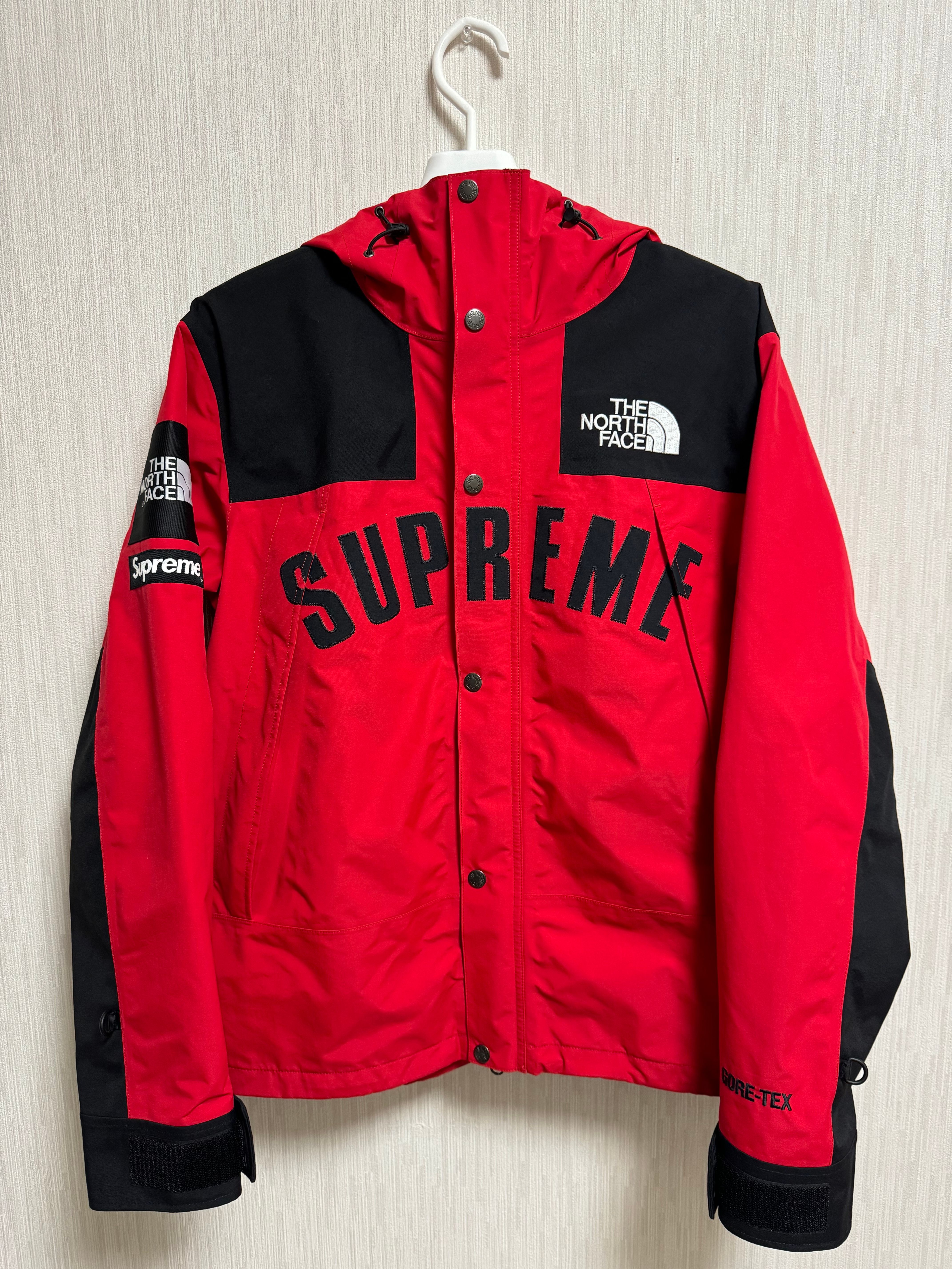 Supreme x The North Face Arc Logo Mountain Parka "Red"