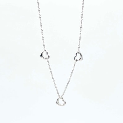 TIFFANY&Co. ティファニー オープンハート 3P トリプル ネックレス
ペンダント エルサ・ペレッティ SV925 シルバー 新品仕上済 レディース
【中古】