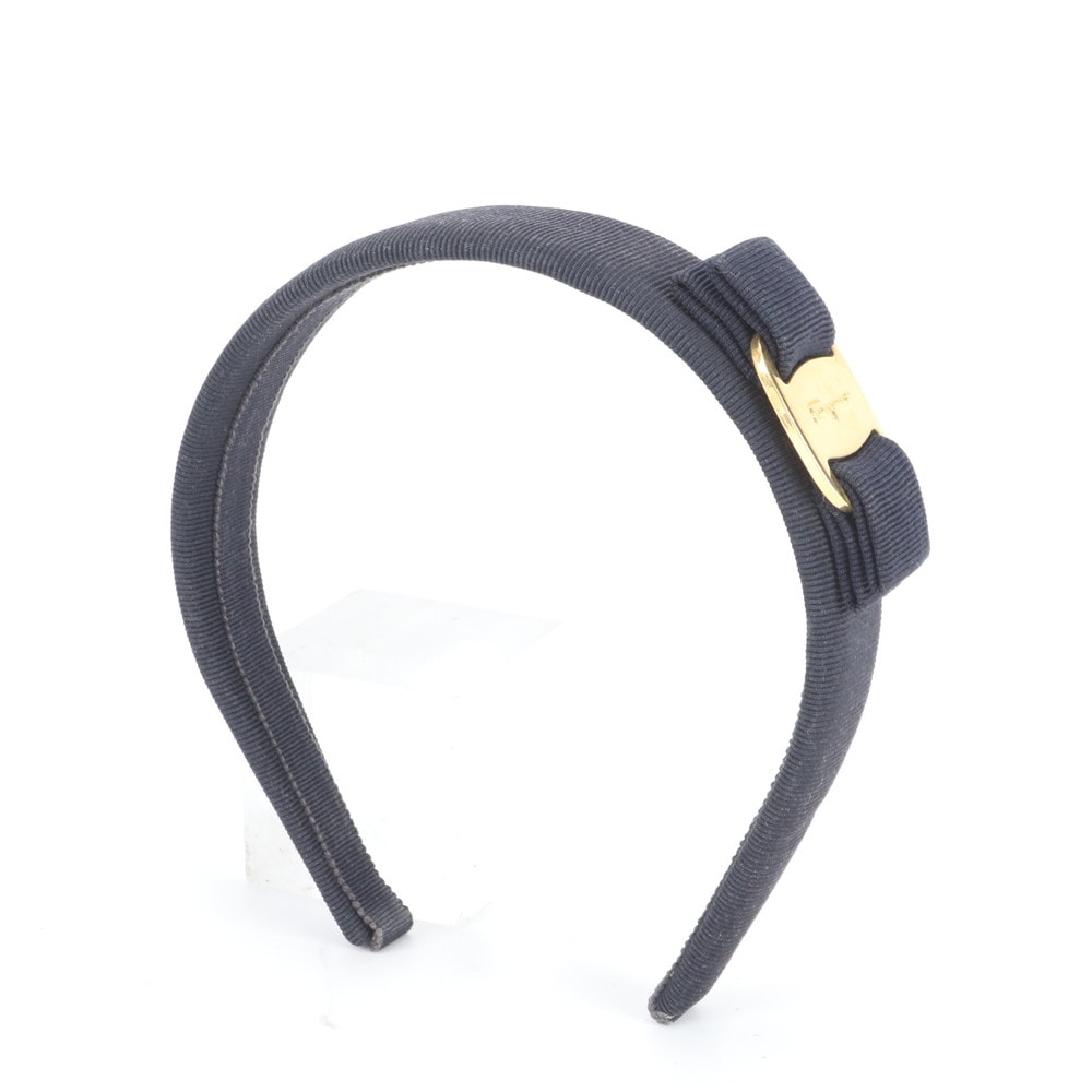 ■美品 サルヴァトーレフェラガモ ヴァラリボンカチューシャ