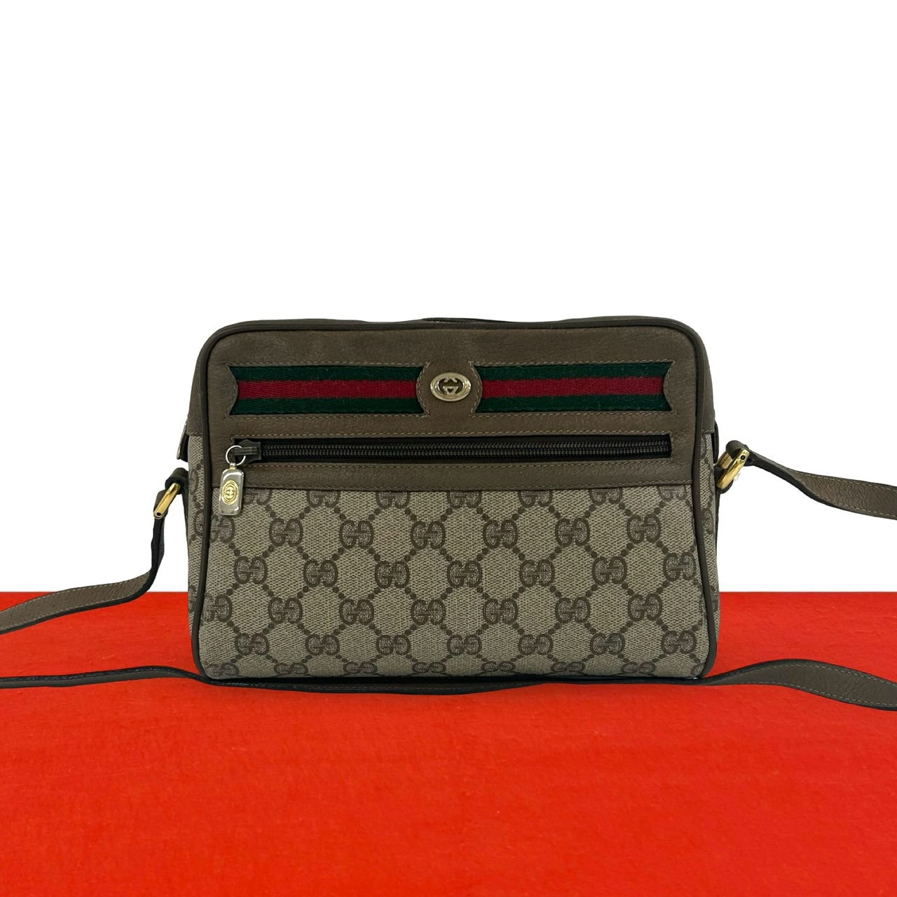 GUCCI グッチ シェリーライン GG 柄 ロゴ レザー PVC ショルダーバッグ ブラウン
 20183
