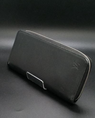Louis Vuitton Zippy Wallet Vertical Epi