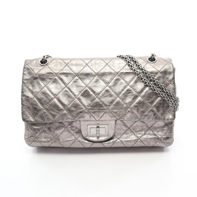 シャネル CHANEL 2.55 マトラッセ マキシ Wフラップ ショルダーバッグ バッグ カーフ(牛革) レディース シルバー系 【中古】