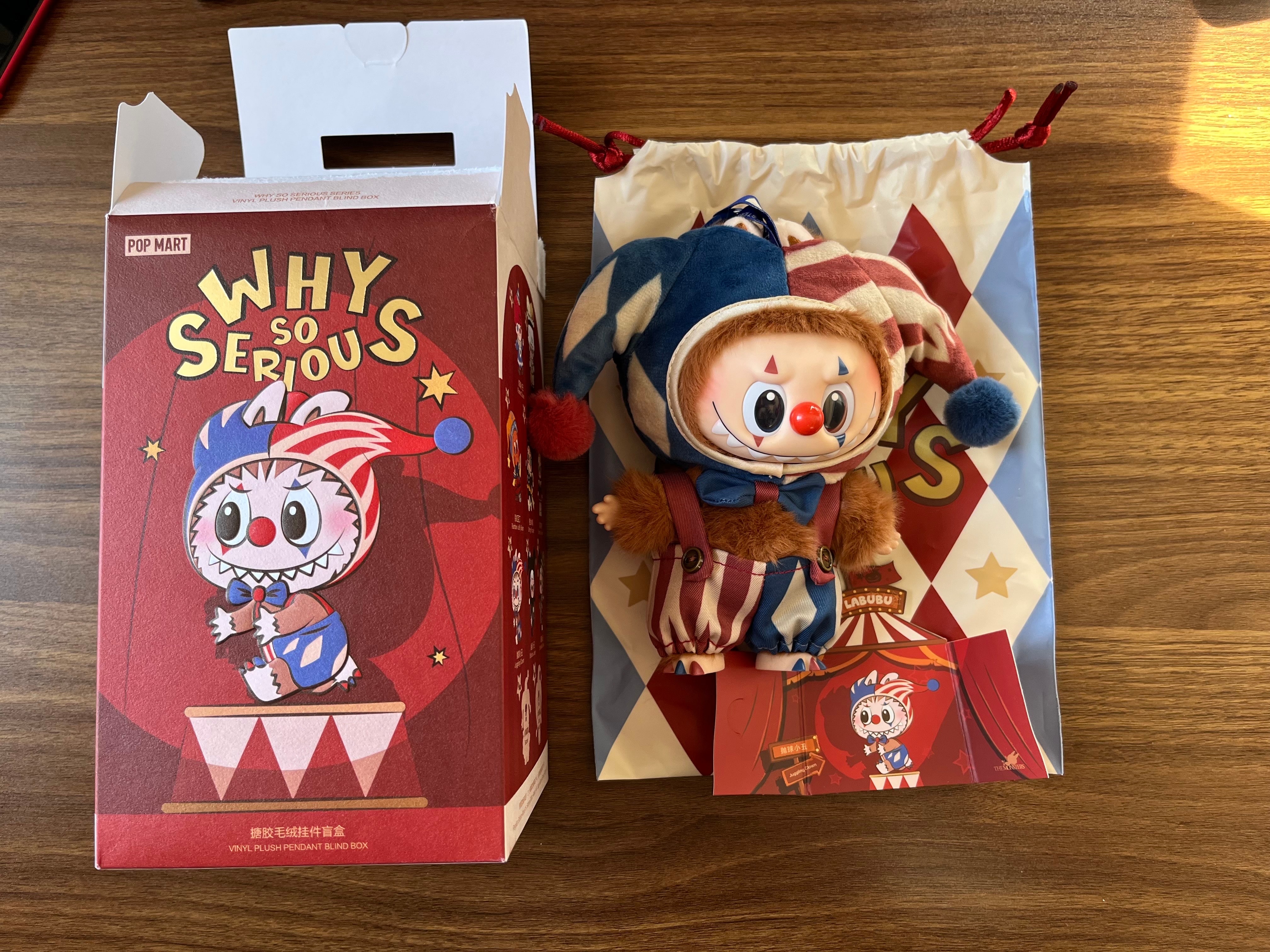 ポップマート ワイ ソー シリアス シリーズ ビニール ぬいぐるみ