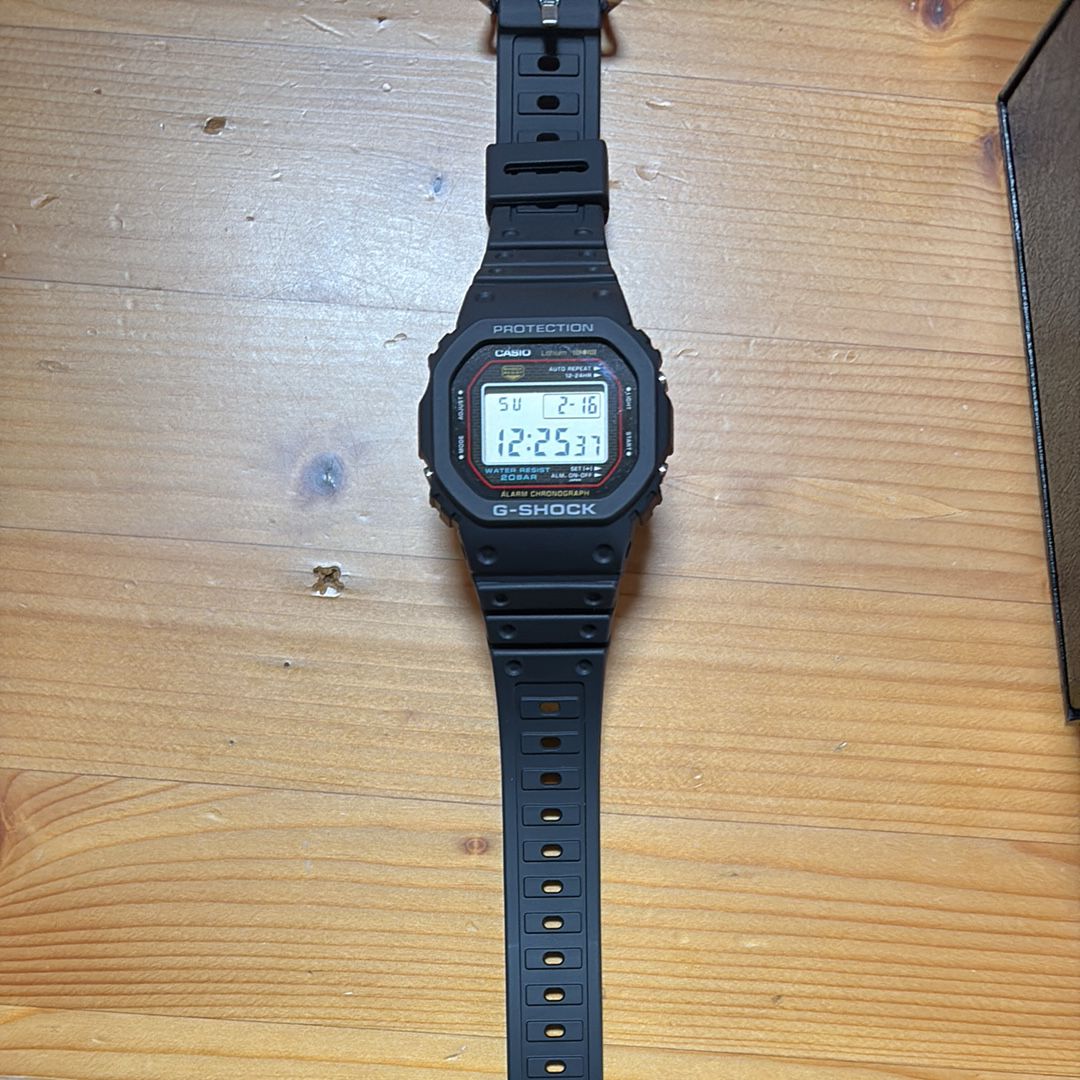 Casio G-Shock 5000 Series DW-5000R-1AJF