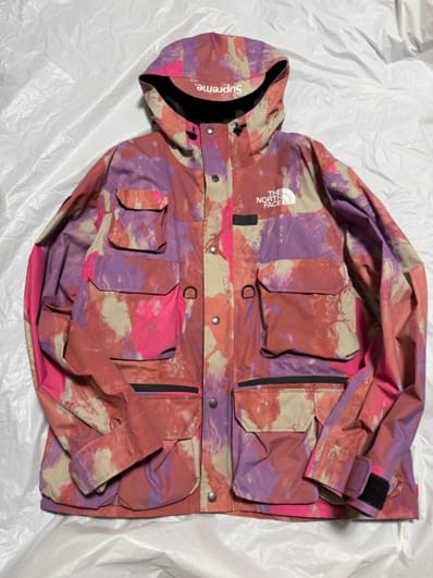 Supreme x The North Face Cargo Jacket "Pink"