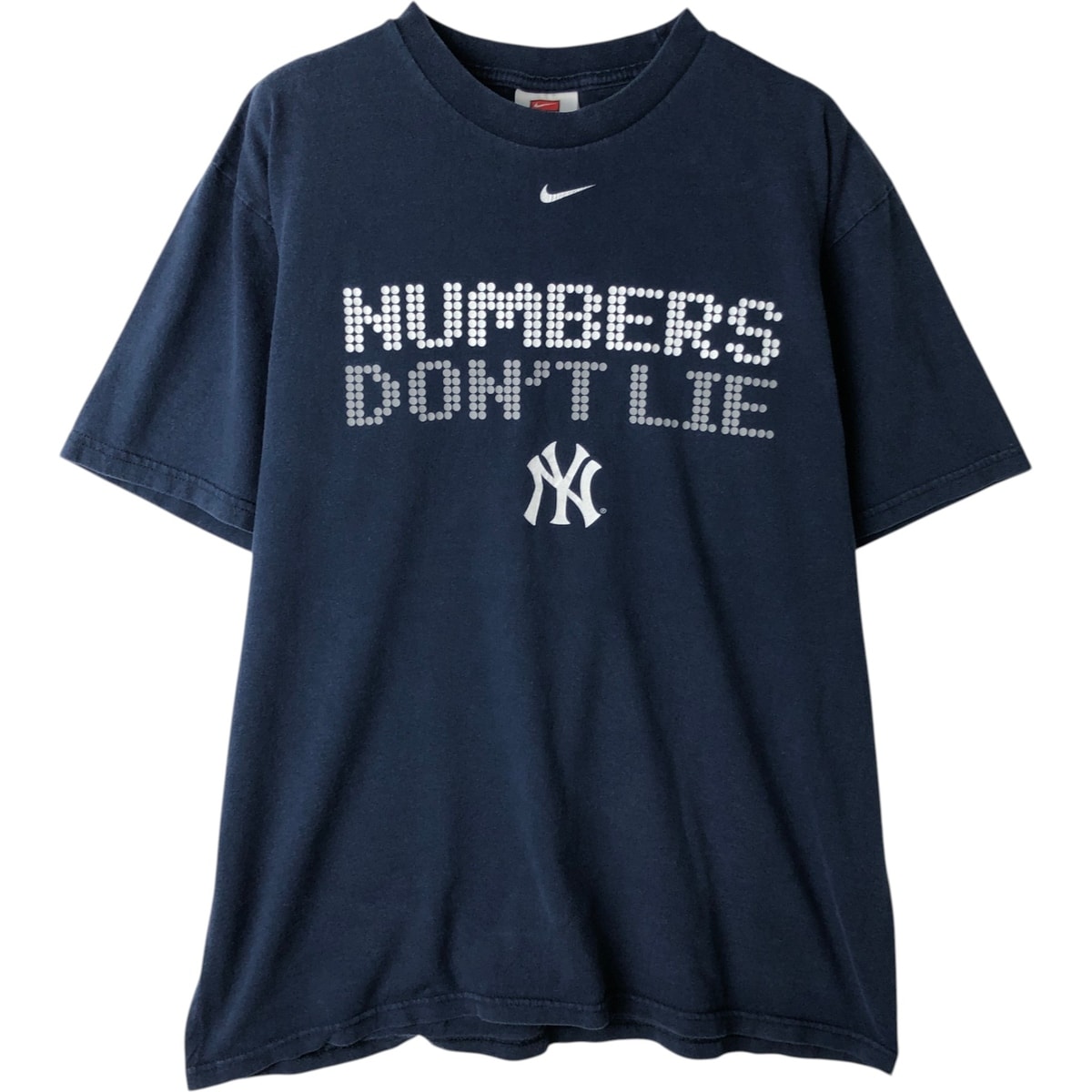 古着 00年代 ナイキ NIKE TEAM MLB NEW YORK YANKEES ニューヨークヤンキース ロゴプリントTシャツ メンズM相当/eaa629705