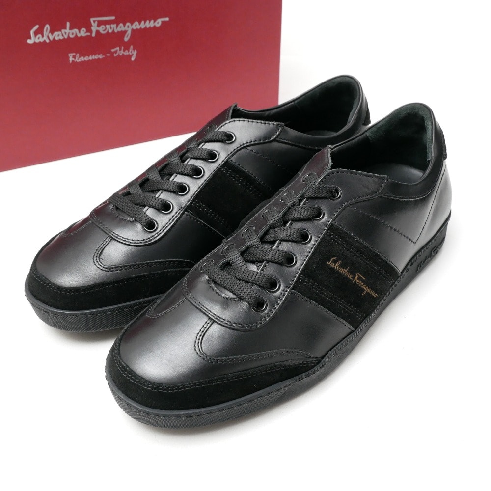 ■美品■Salvatore Ferragamo サルヴァトーレフェラガモ スニーカー スエード レザー切り替え ローカット ブランド古着【中古】20260918/RB0952