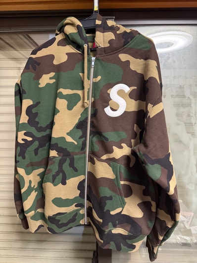 Supreme S Logo Zip Up Hooded Sweatshirt (25FW) "Woodland Camo"