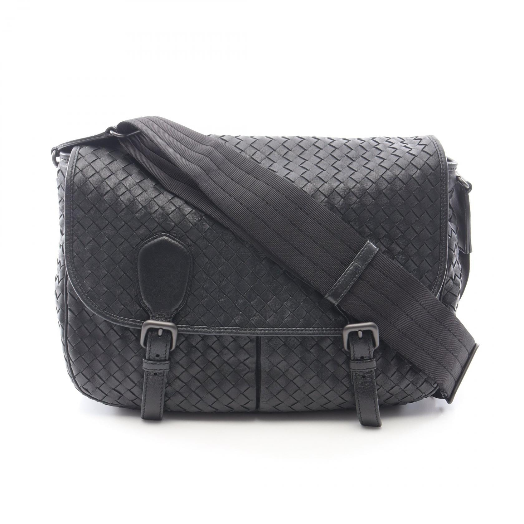 BOTTEGA VENETA ボッテガヴェネタ イントレチャート レザー ショルダーバッグ メッセンジャーバッグ 410667 ネイビー メンズ レディース 古着 中古 USED BOTTEGA VENETA】ボッテガヴェネタ『イントレチャート メッセンジャー