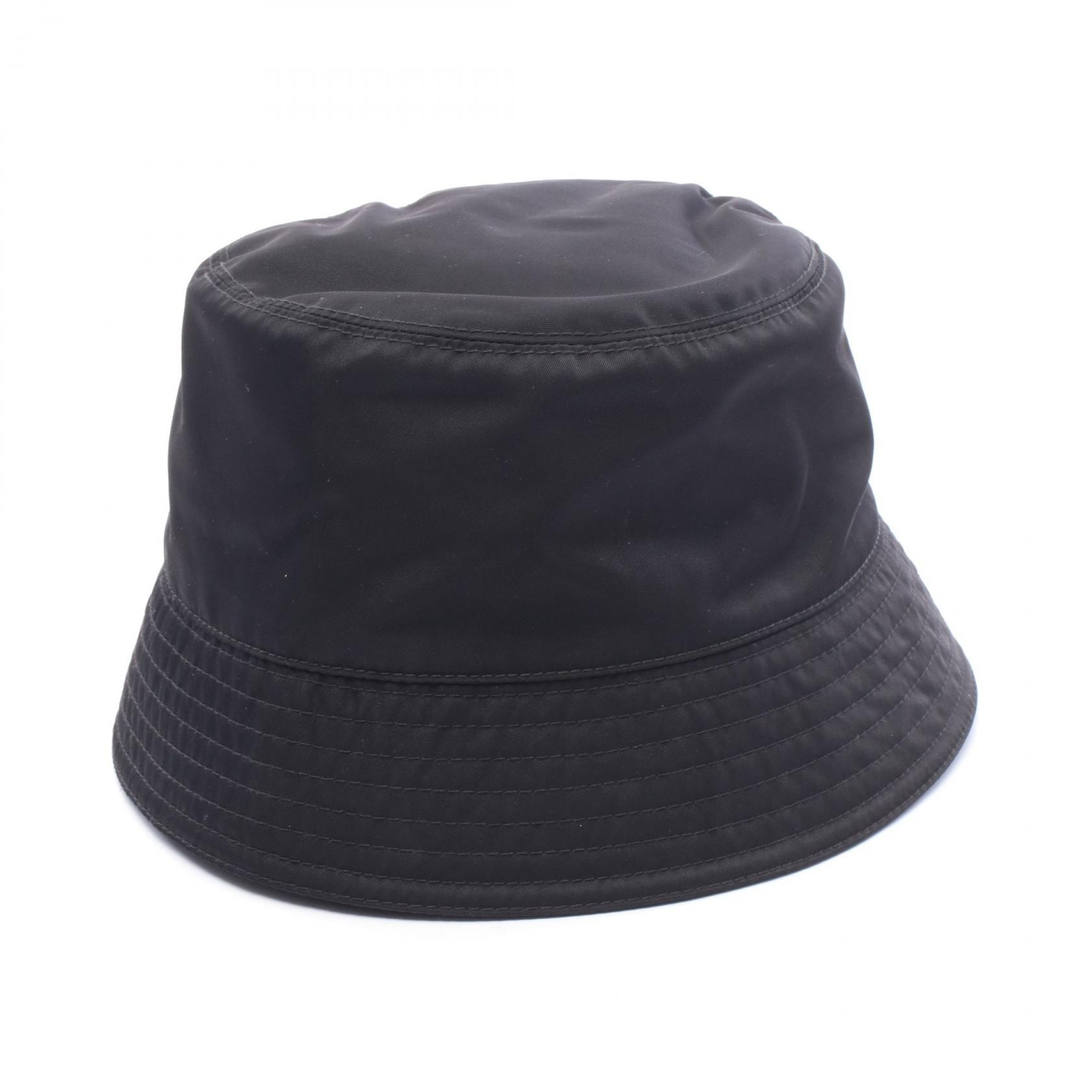 プラダ PRADA Re-Nylon 三角プレート バケット ハット 帽子 ナイロン レディース ブラック系 1HC137 【中古】