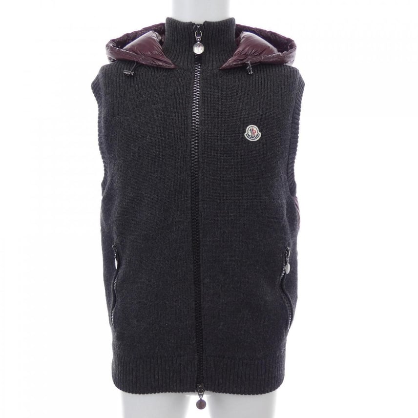 C (やや傷や汚れあり)】モンクレール MONCLER 20919436800 ダウン C (やや傷や汚れあり)】モンクレール MONCLER 20919436800 ダウン