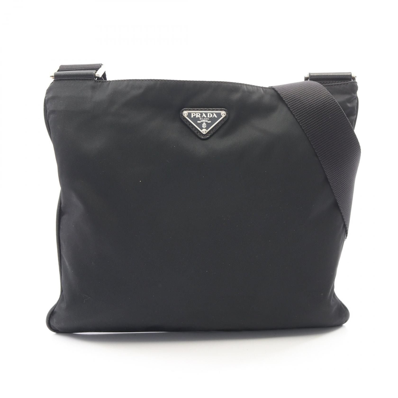 プラダ PRADA トライアングルロゴ ショルダーバッグ バッグ ナイロン メンズ レディース ブラック系 【中古】