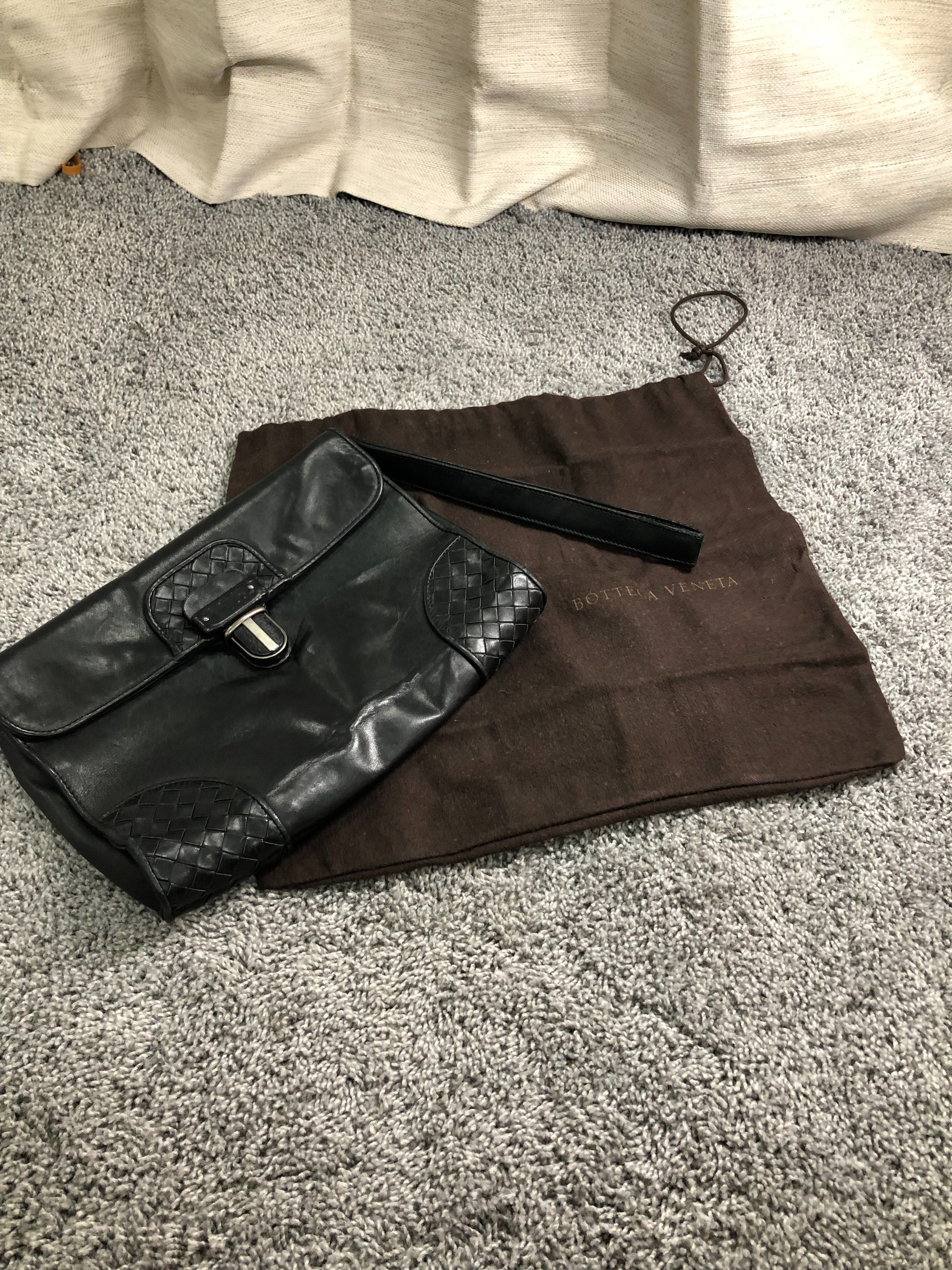ボッテガヴェネタ クラッチ