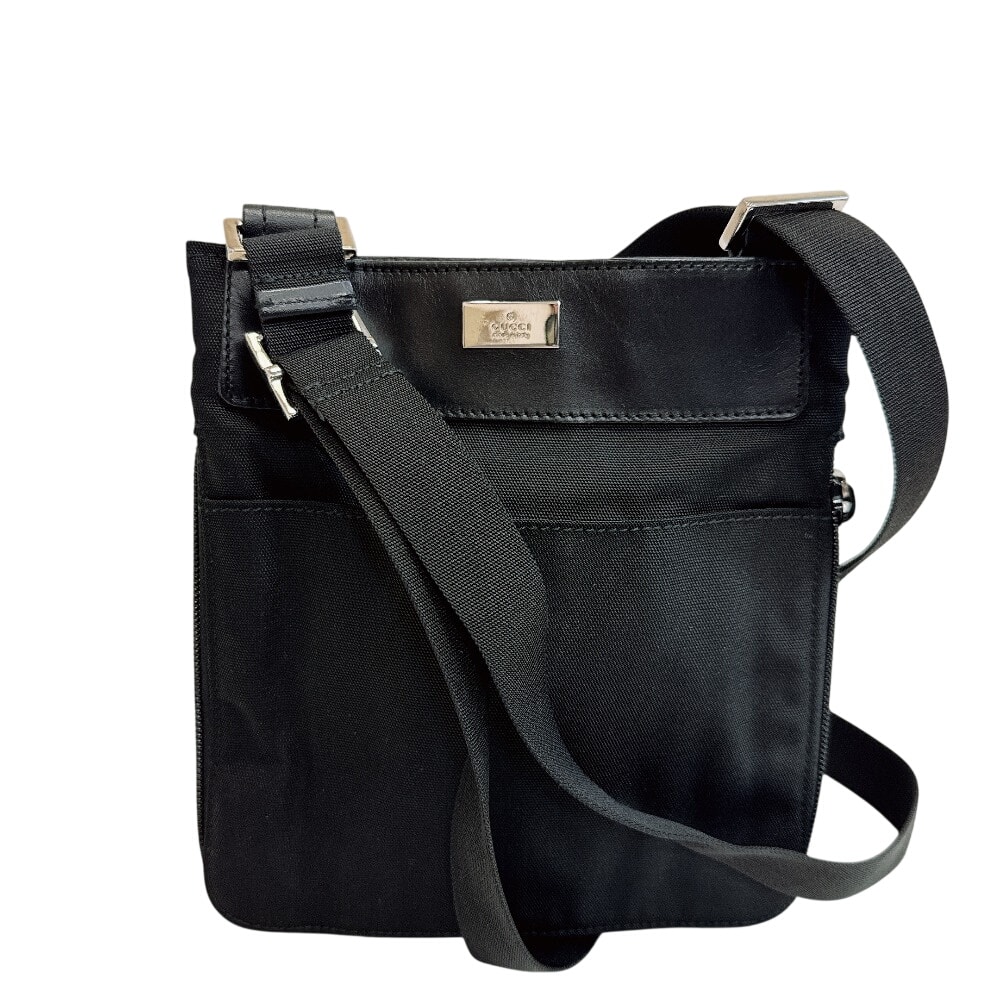 グッチ GUCCI ショルダーバッグ ポシェット ロゴプレート 0349 ブラック