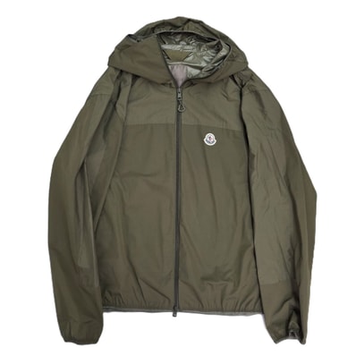 【値引き】MONCLER モンクレール Kona コナ フード付き ブルゾン ウインドブレーカー ナイロンジャケット J20911A00029 ポリエステル カーキ メンズ【中古】