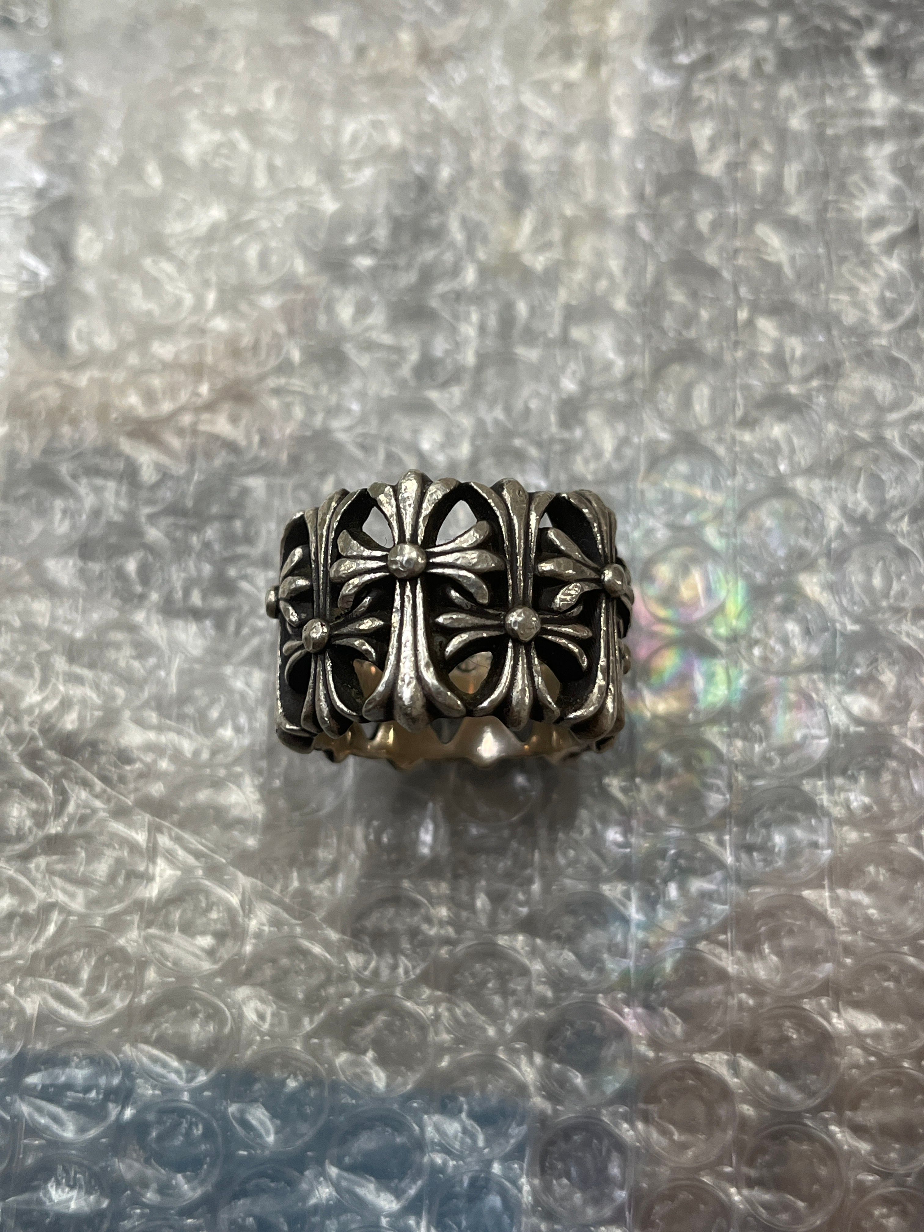 Chrome Hearts Cemetery Cross Ring "Silver"