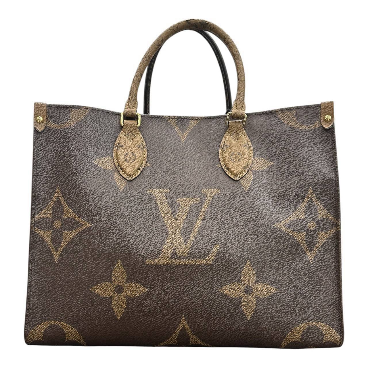 Louis Vuitton On the Go MM Giant Monogram