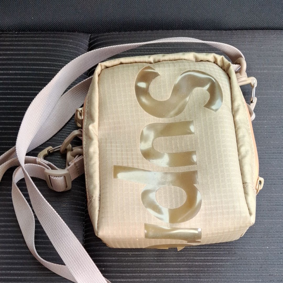 Supreme Neck Pouch 21SS 