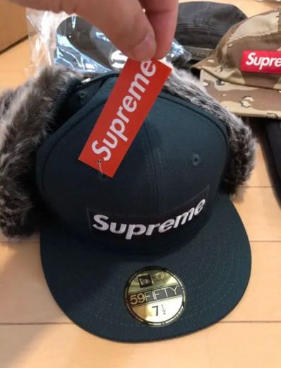 Supreme Earflap New Era® "Green"