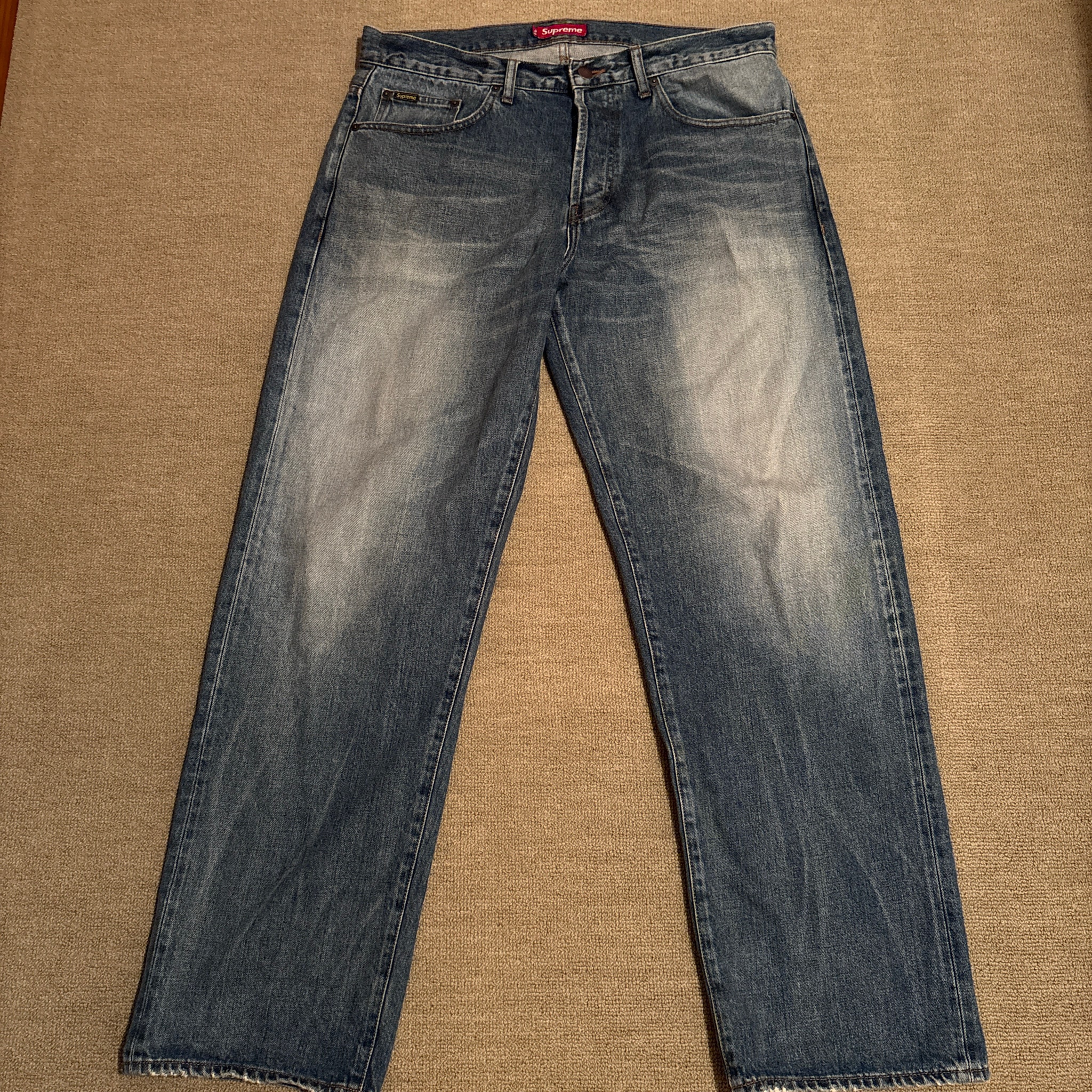 Supreme Distressed Loose Fit Selvedge Jean "Washed Indigo" (24FW)