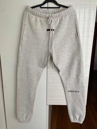 FEAR OF GOD ESSENTIALS SWEATPANT "Light Heather Oatmeal"