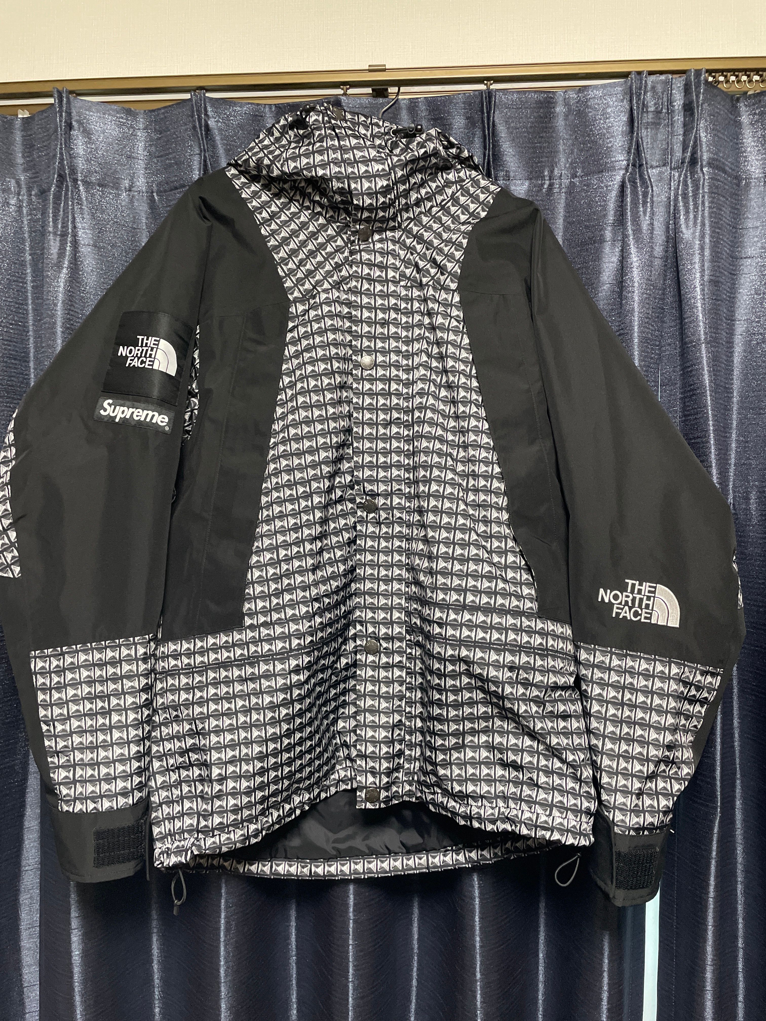 Supreme x The North Face Studded Mountain Light Jacket "Black"