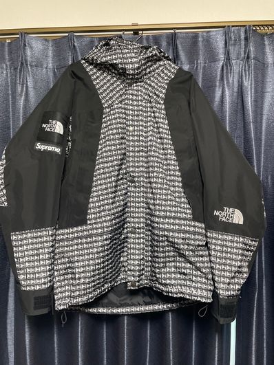 Supreme x The North Face Studded Mountain Light Jacket "Black"