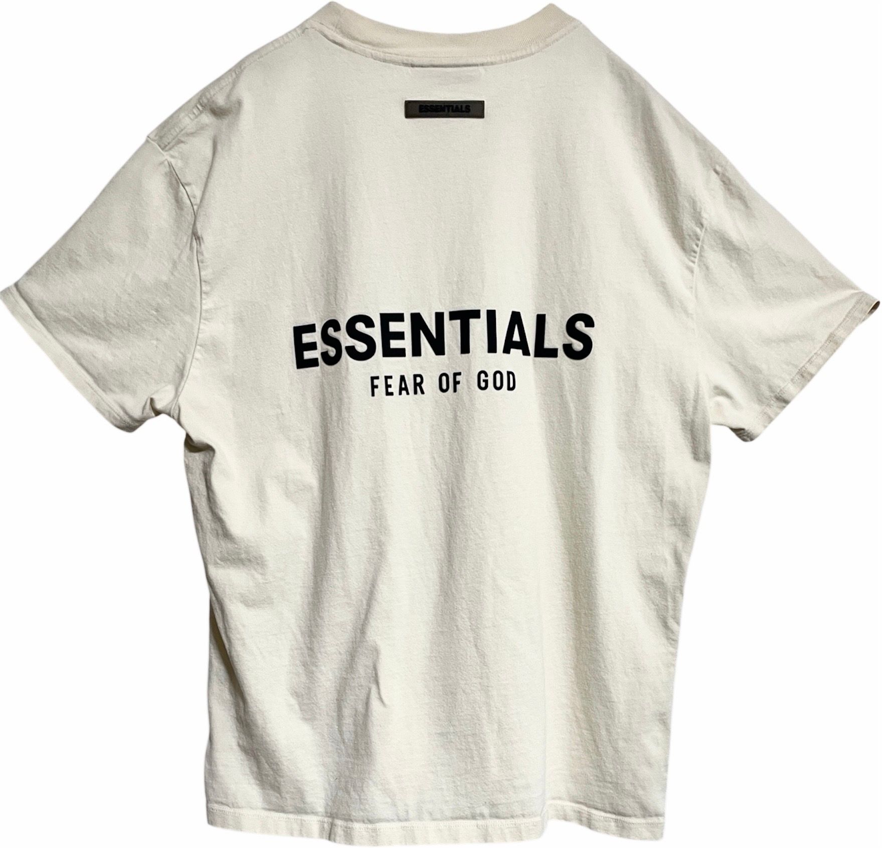 フィアオブゴッド エッセンシャルズ ショート スリーブ Tシャツ "バター クリーム"