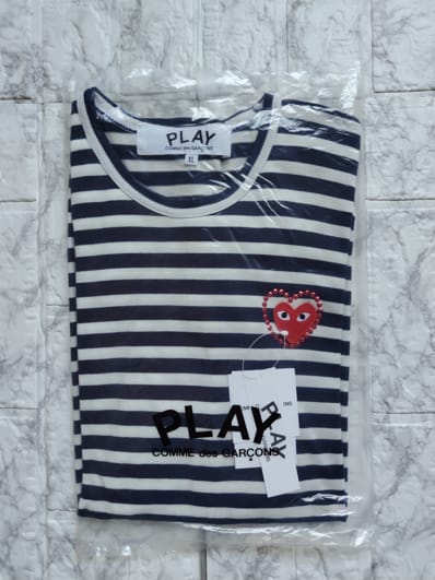 COMME des GARCONS PLAY Unisex Border Long Sleeve T-Shirt Red Emblem X Rhinestone "Navy/White"