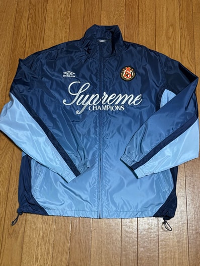 Supreme x Umbro Gradient Track Jacket "Navy"
