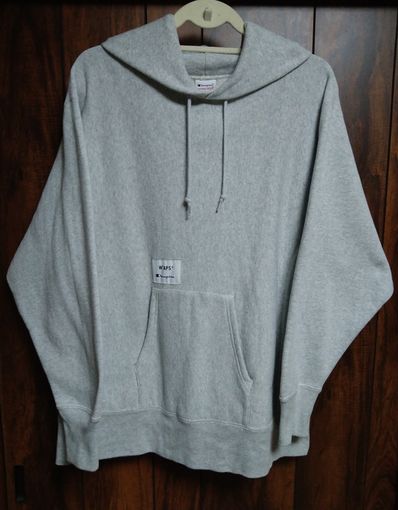 Wtaps × Champion Reverse Weave Hooded Sweatshirt "Grey"