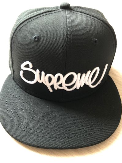 Supreme Handstyle New Era "Black"