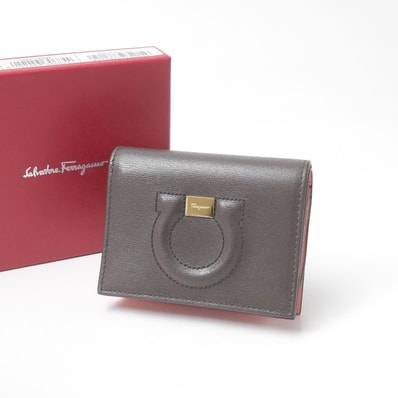 ■未使用品■Salvatore Ferragamo サルヴァトーレフェラガモ 二つ折り財布 フランネルカーフレザー ガンチーニ イタリア製 20260625/RA9933
