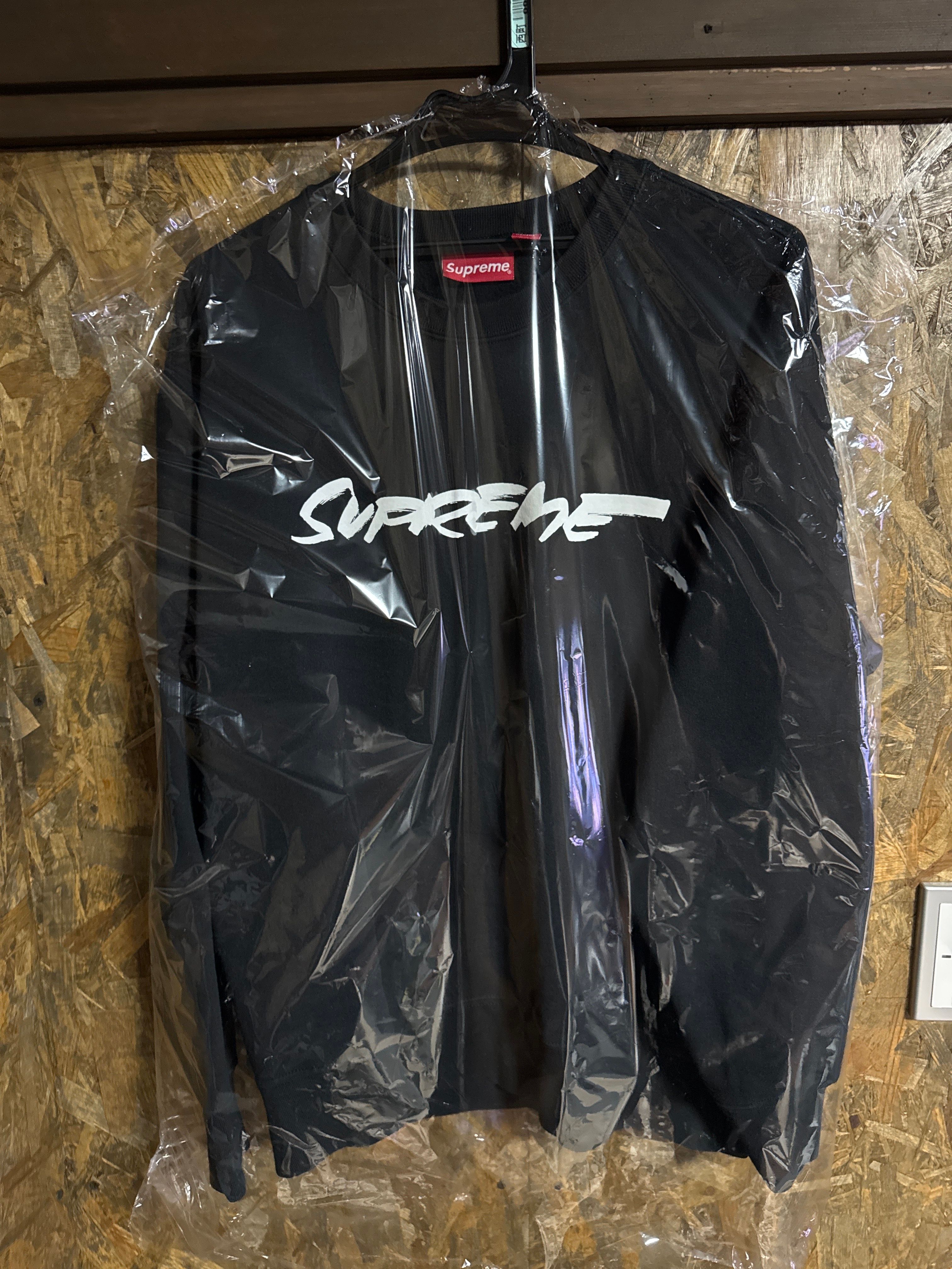 Supreme Futura Logo Crewneck "Black"