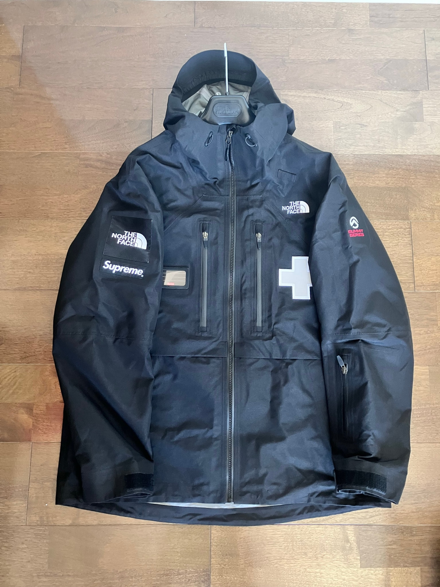 Supreme x The North Face Summit Series Rescue Mountain Pro Jacket "Black"