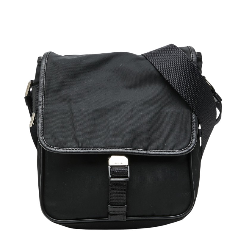 プラダ 三角ロゴプレート 斜めかけ ショルダーバッグ ブラック ナイロン レディース PRADA 【中古】