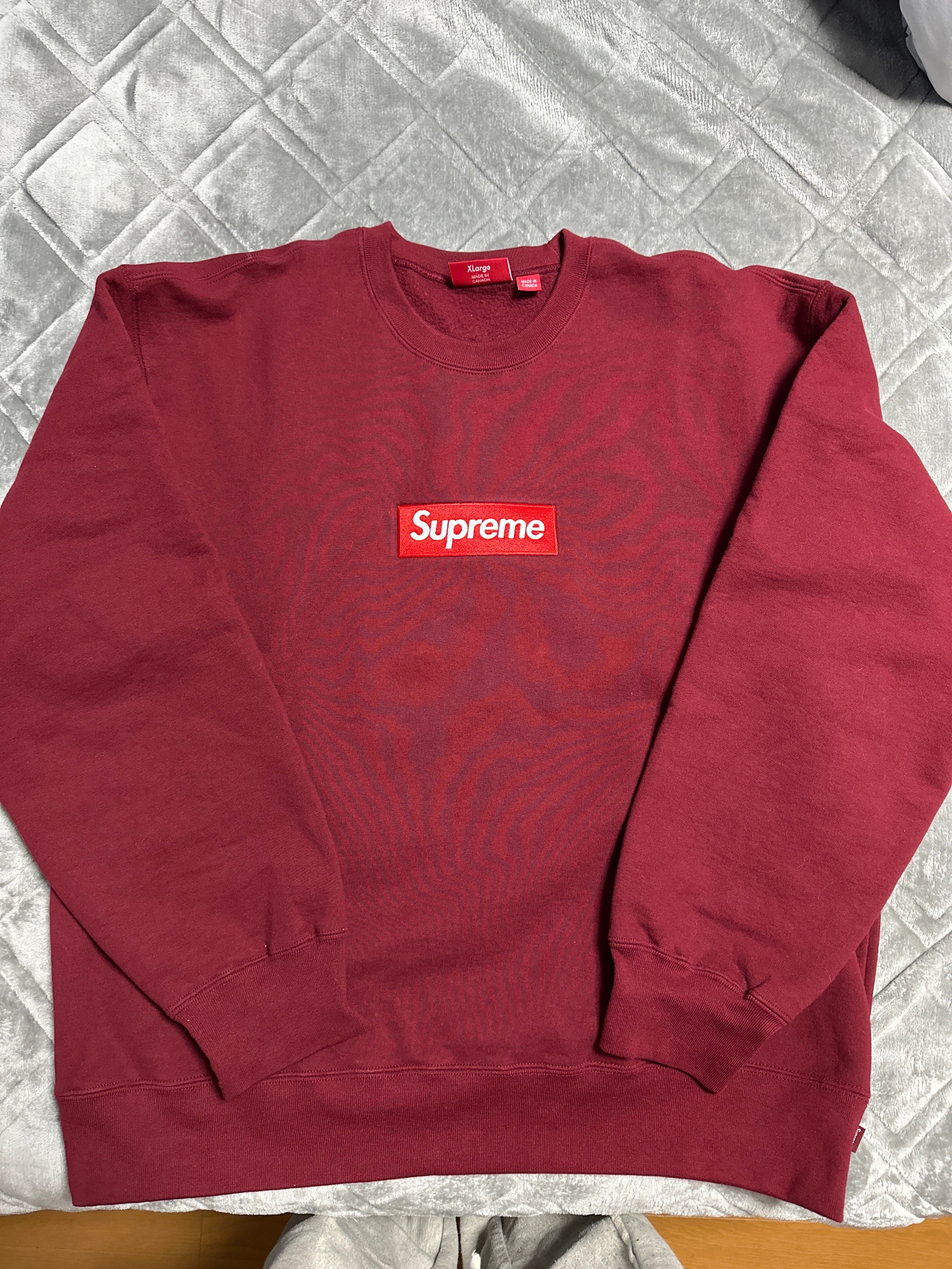 Supreme Box Logo Crewneck "Cardinal" (22FW)