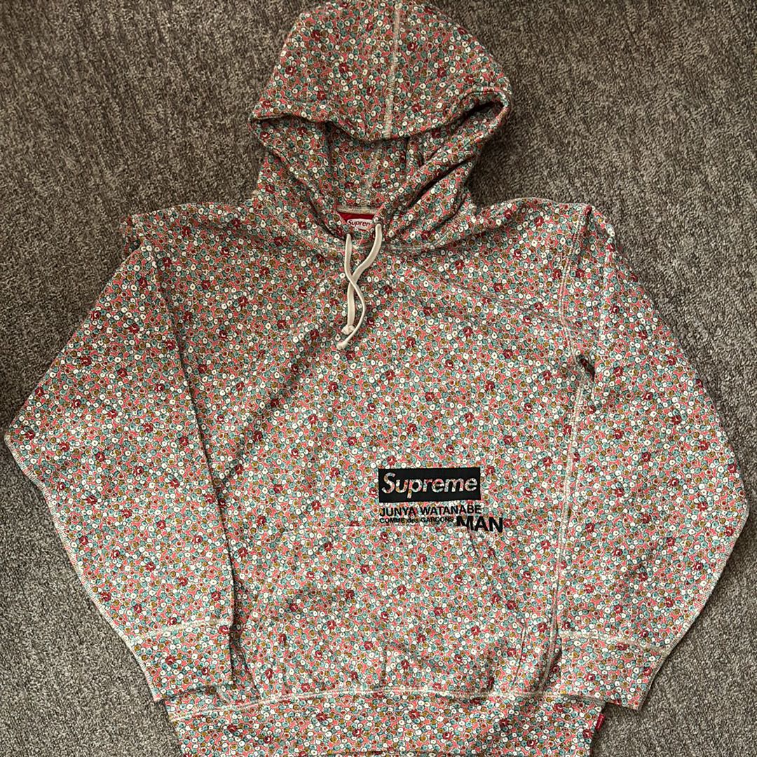 Supreme / JUNYA WATANABE COMME des GARCONS MAN Hooded Sweatshirt "Pink Flowers"