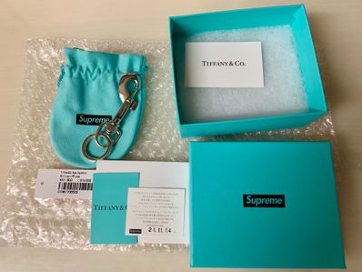Supreme / Tiffany & Co. Return to Tiffany Oval Tag Keyring "Silver"