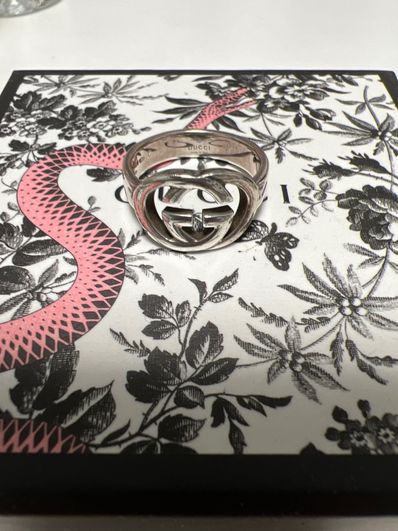 GUCCI リング