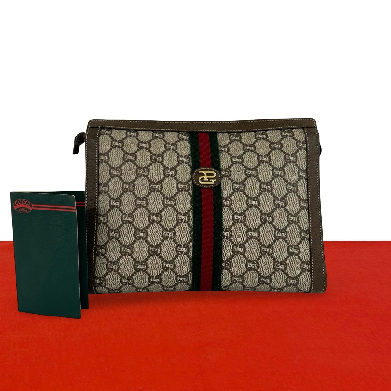 GUCCI グッチ シェリーライン グッチプラス ロゴ 金具 PVC レザー クラッチバッグ ブラウン
 689-2