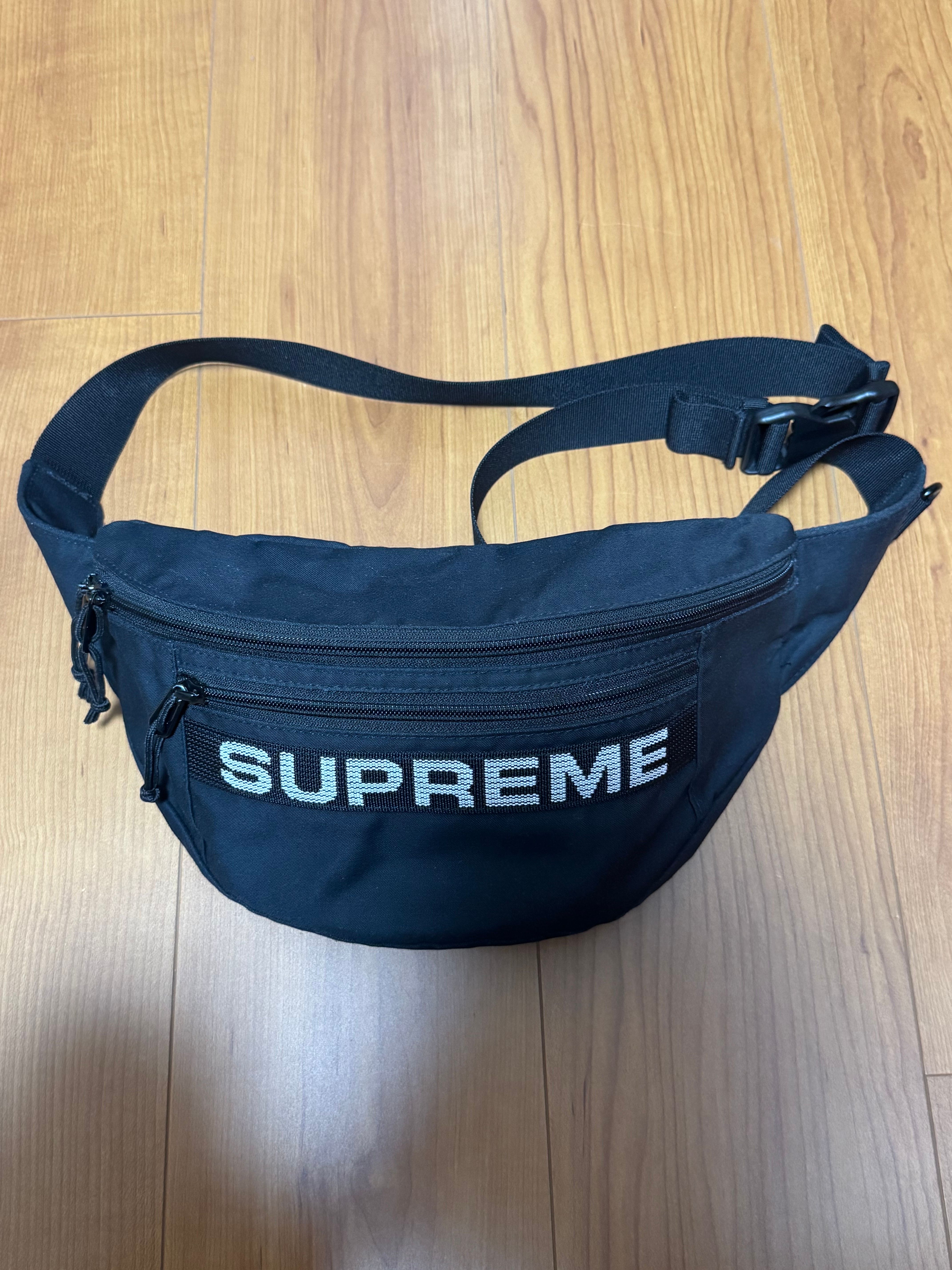 Supreme Field Waist Bag 